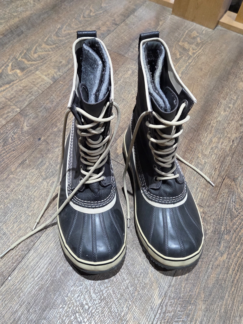 Sorel Black and Cream Women's Winter Rain Boots
